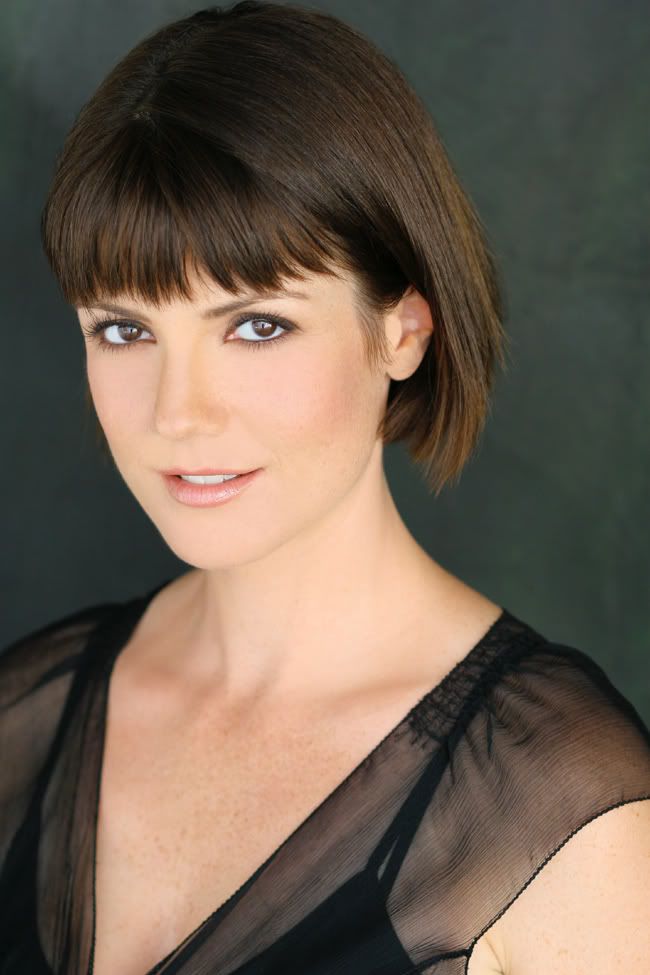 Zoe Mclellan - Wallpaper Actress