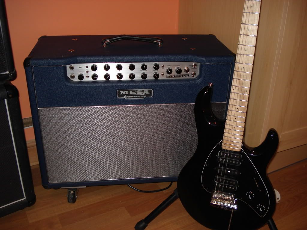 EBMMGUITARS003.jpg