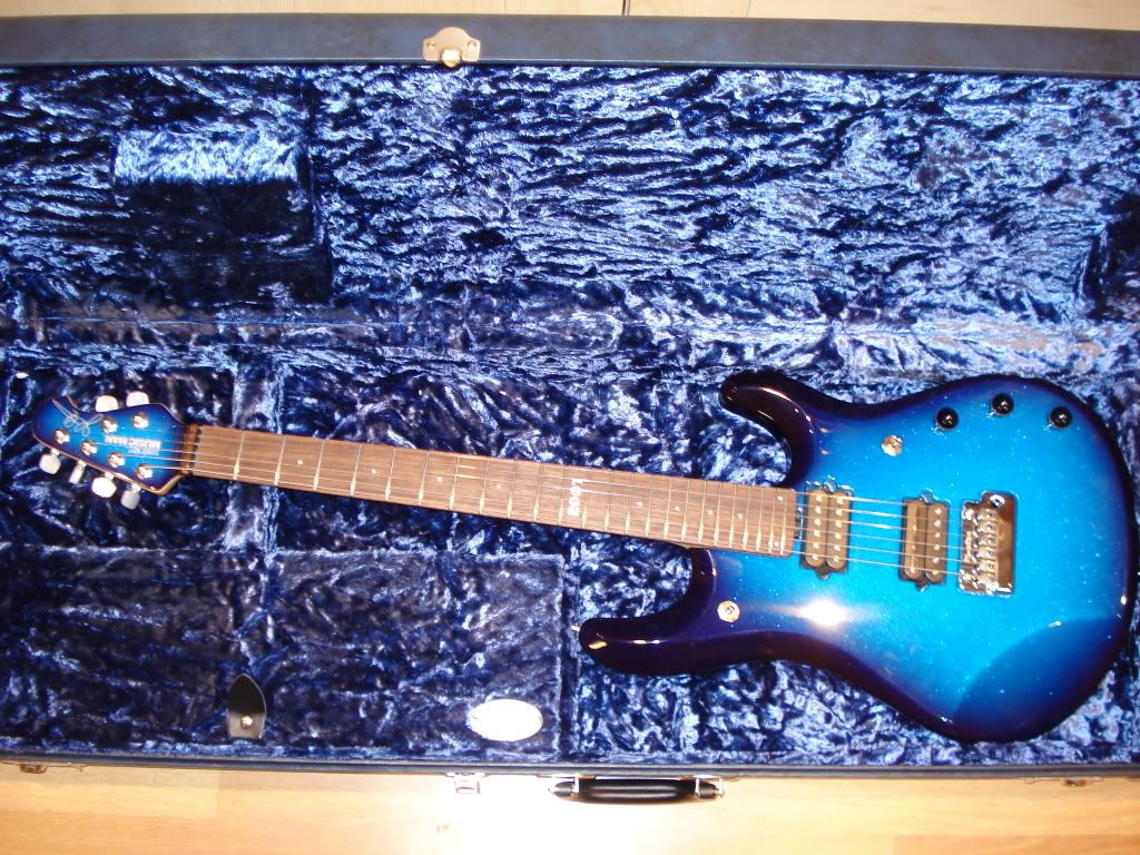 EBMMJP62007LE004.jpg