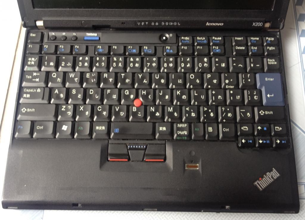 Bán Thinkpad x200 và 1 số phụ kiện