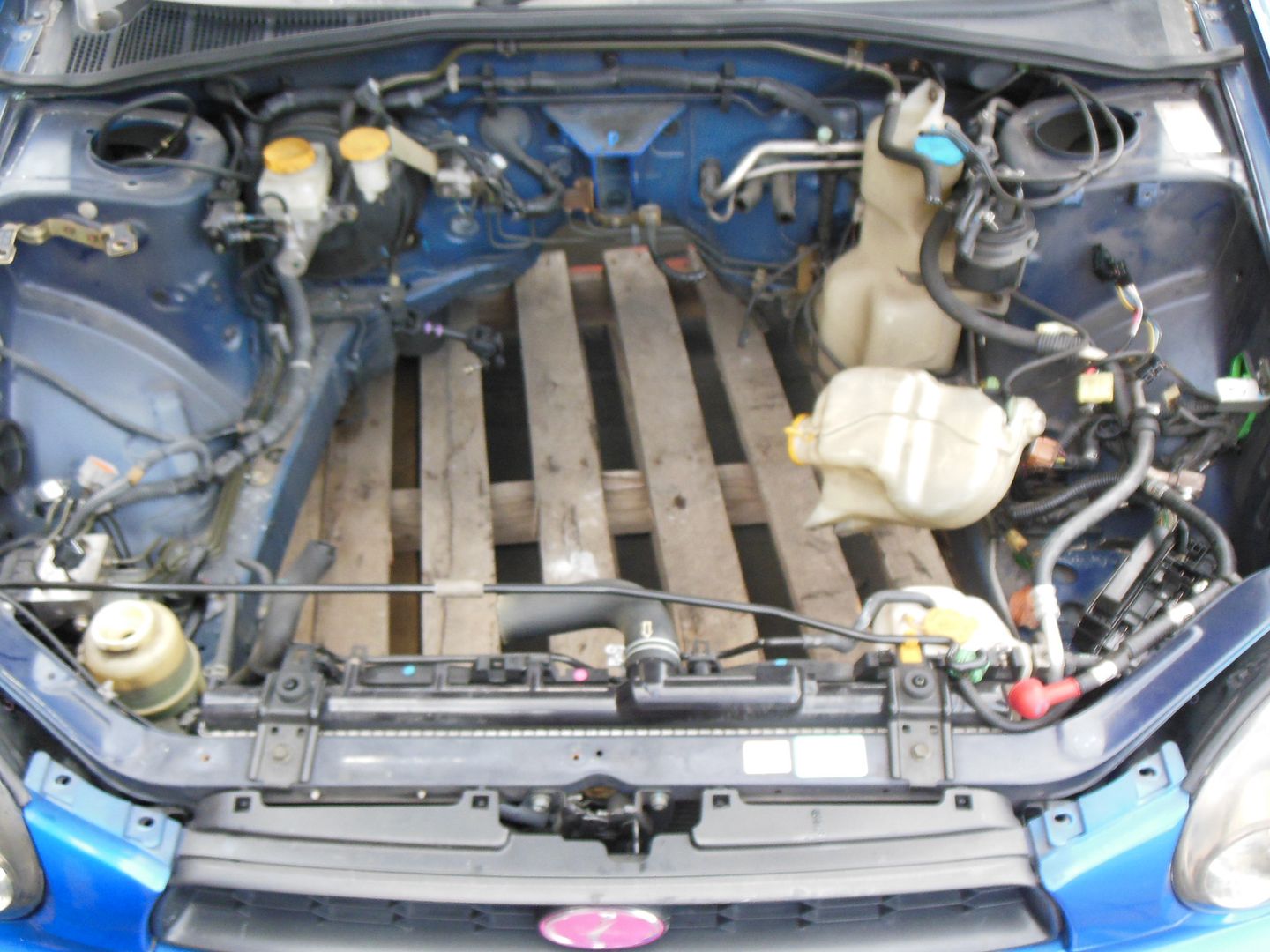 sti front clip version 7 * no engine front clip only * Subaru Impreza