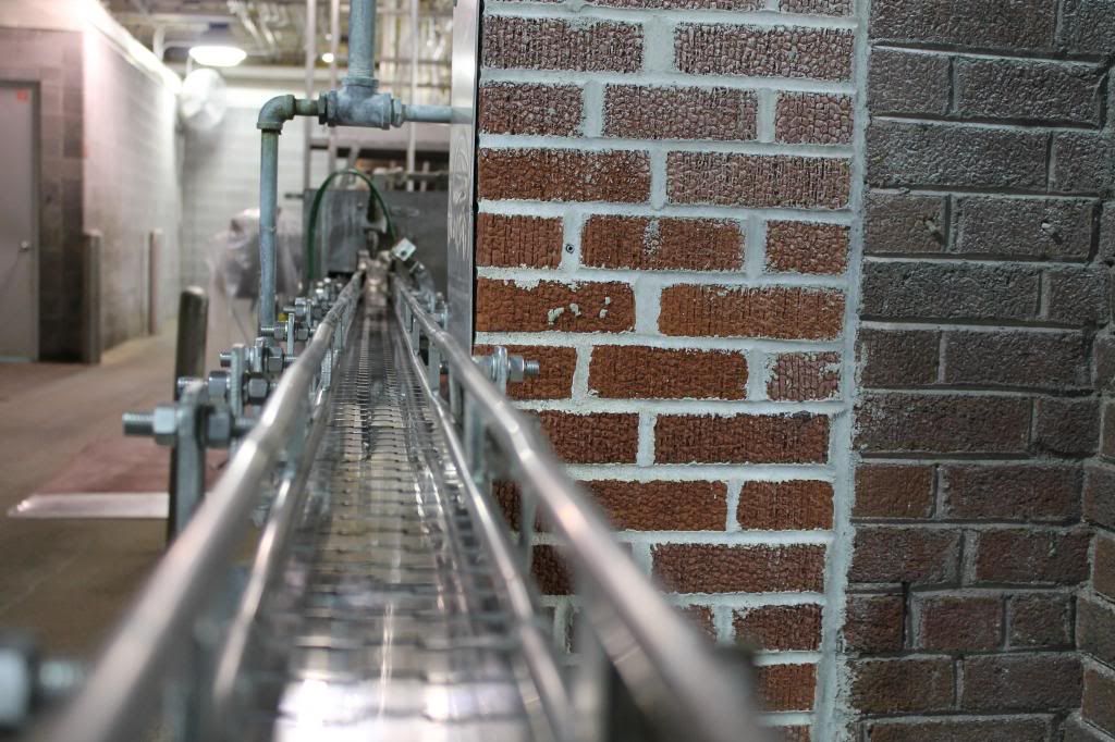 IMAGE: http://i168.photobucket.com/albums/u190/slamin81/036_zps7d7dc0fe.jpg