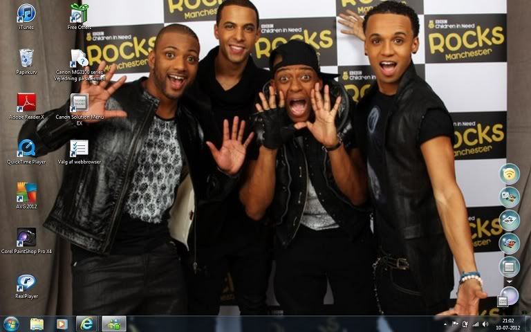 Jls Waving