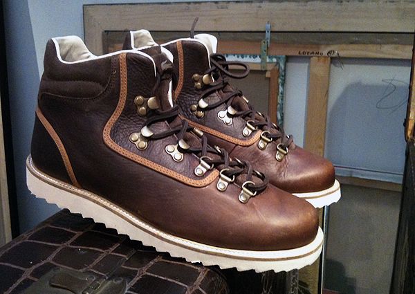 lacoste essential design f w 2012 rydal boot guillotine essentialdesign