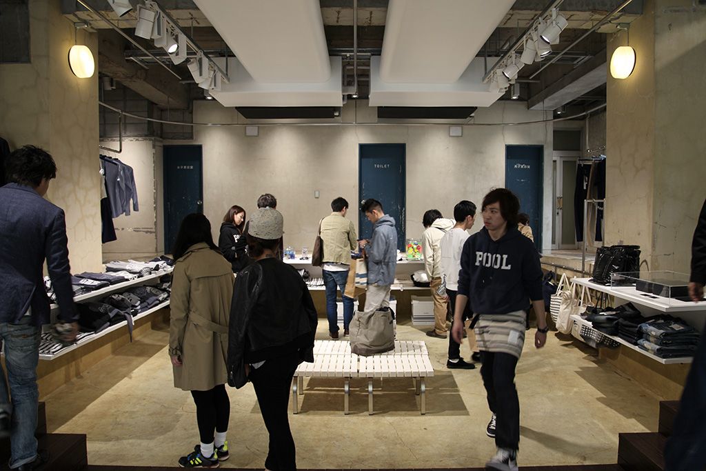  photo the-pool-aoyama-hiroshi-fujiwara-shawn-stussy-japon-20.jpg
